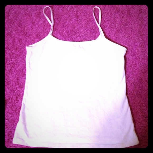 Light pink old navy sports shirt💕🎀