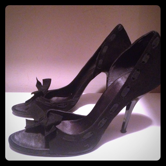 Bakers Shoes - Bakers Black "Chloe Suede" Pumps