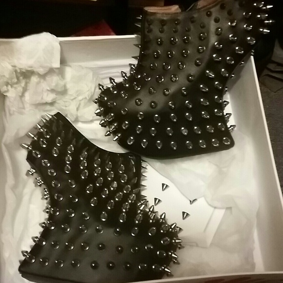Jeffrey Campbell shadow stud - Picture 3 of 4