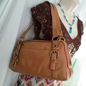♡♡REDUCED AGAIN! !!♡♡Fossil Handbag