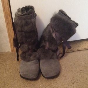 Gray Faux Fur EARTH Boots