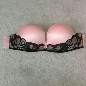 Victoria's Secret Bombshell strapless bra 32B