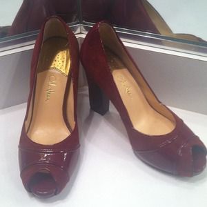 Cole Haan (Nike Air) pump