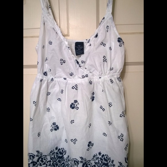 Adorable Faded Glory Summer Top