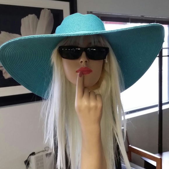 Beautiful Colored Hat\'s