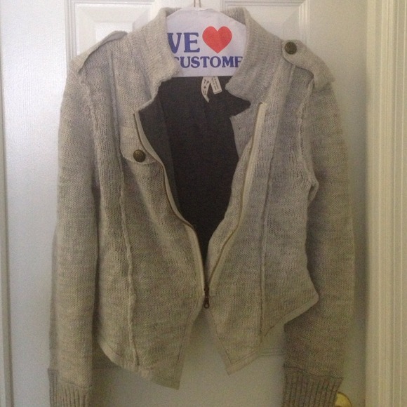 Free People sweater/ jacket