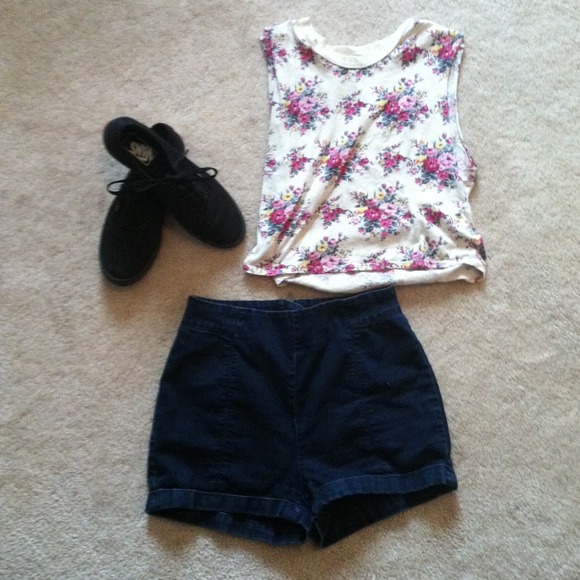Dark Wash High Waisted Shorts (Urban Outfitters)