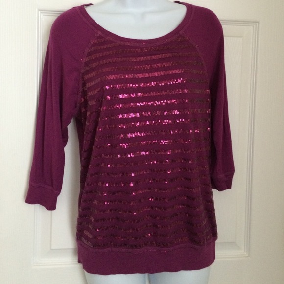 🚫sold🚫 Sequin and mesh 3/4 sleeve top