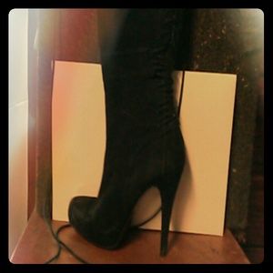 Hot boots