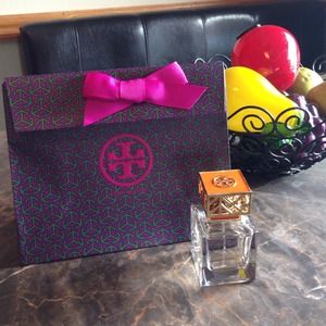 💕💕Tory Burch💕💕 newest perfume