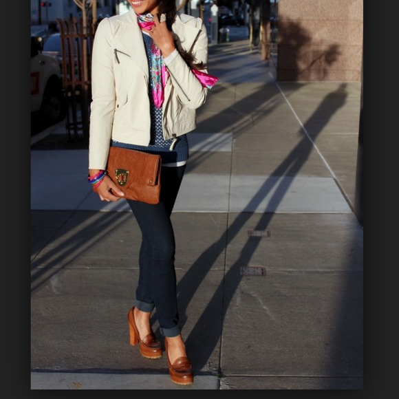 🚫SOLD🚫🍁MIA🍁 High Heel Penny Loafers! - Picture 3 of 4