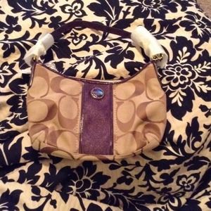 COACH PURSE NEVER USED