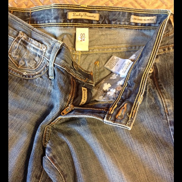 Lucky Brand Denim - LUCKY BRAND LOW-RISE CAPRI JEANS