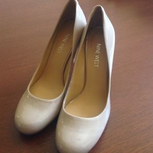 Nine West Women's Ambitious Pumps.