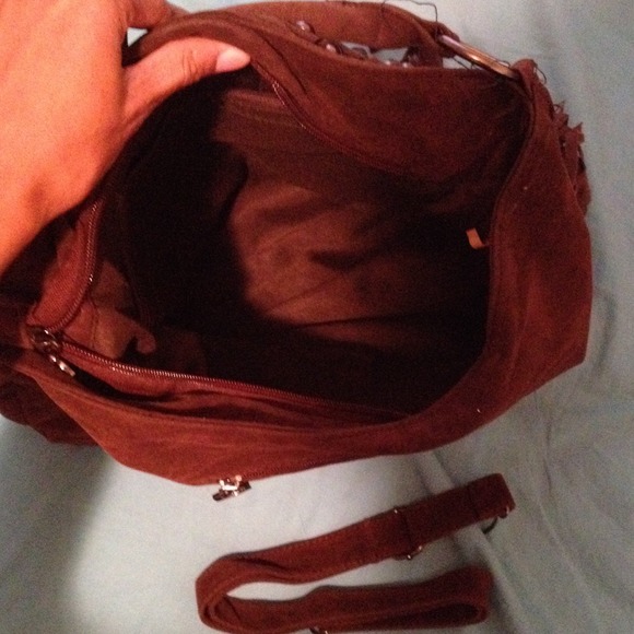 XSOLDX🎉HP🎉Faux Suede Handbag - Picture 3 of 4