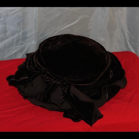 Hat - Picture 2 of 2