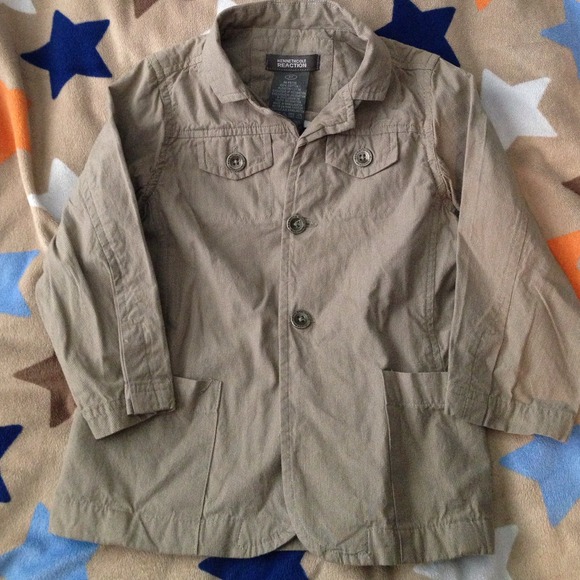 Kennethcole Reaction boys jacket.