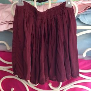 BRANDY MELVILLE SKIRT
