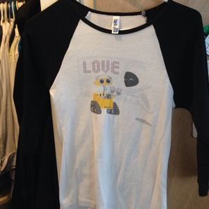 Wall-e & eve shirt