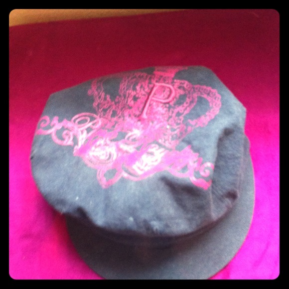 Victoria's Secret cabbie hat!