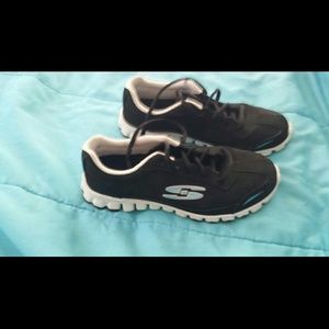 skecher flex shoes