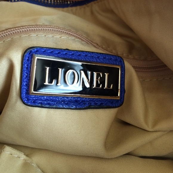 LIONEL blue studded purse - Picture 4 of 4