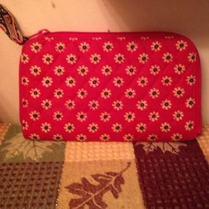 VERA BRADLEY WALLET