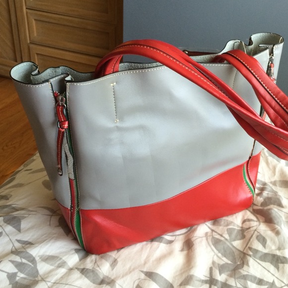 Elisa purse NWT - Picture 1 of 4