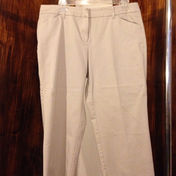 New York and co. Capris - Picture 2 of 4