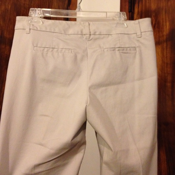 New York and co. Capris - Picture 3 of 4