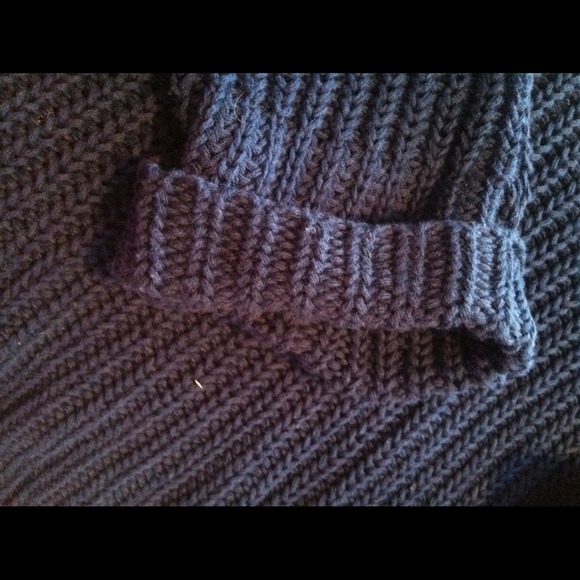 Blue Sweater ⛔️SOLD⛔️ - Picture 2 of 3
