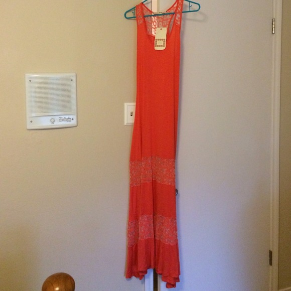 💯Chelsea & Violet Razor Back Sundress - Picture 2 of 4