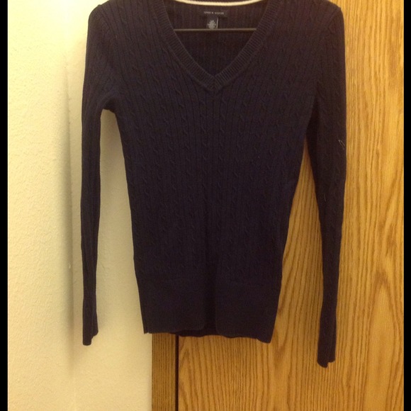 Tommy Hilfiger sweater