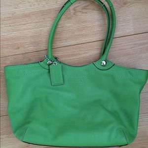 100% authentic green leather coach bag!