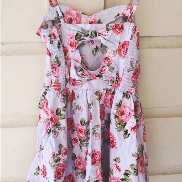Floral forever 21 dress - Picture 2 of 3