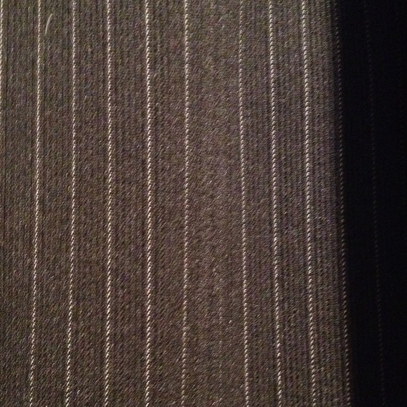 Gorgeous NWOT Epic NY Suit - Picture 3 of 4