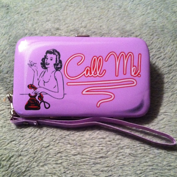 Cellphone and wallet combo wristlet