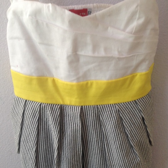 Adorable Ruby Rox Youth dress - Picture 4 of 4