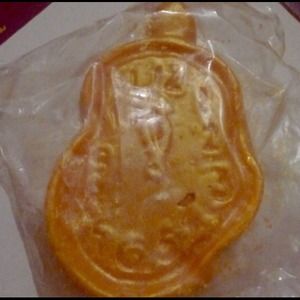 Midnight massage bar