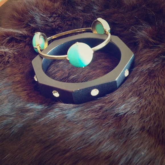 Juicy couture bangle set