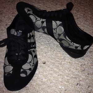 Coach Beylee Signature Sneaker.