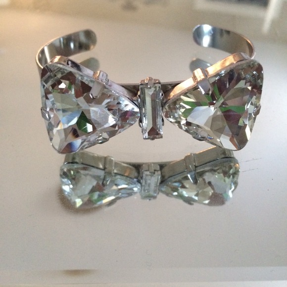 Forever 21 bow bracelet cuff