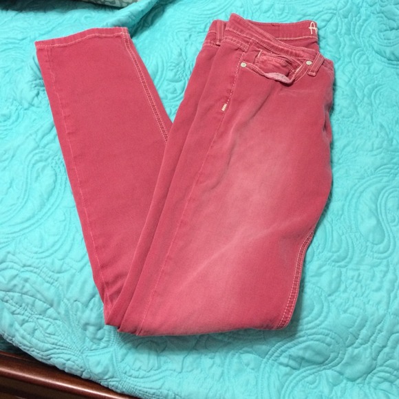 Red jeans - Picture 1 of 2