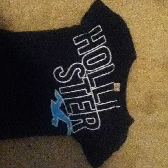 Hollister T-shirt