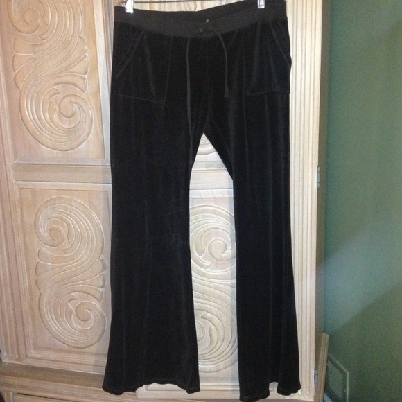 ❤❤SOLD❤❤IN A BUNDLEJuicy Couture sweat pants