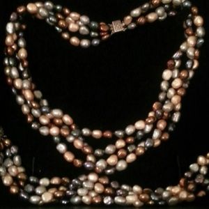 Dyed freshwater pearl set