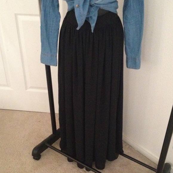 *💎ADELE SIMPSON💎* Maxi- full length skirt