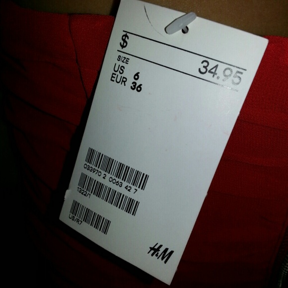 H&M red dress - Picture 4 of 4