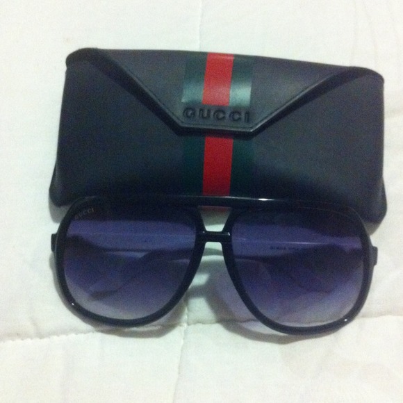 Gucci aviator sunglasses