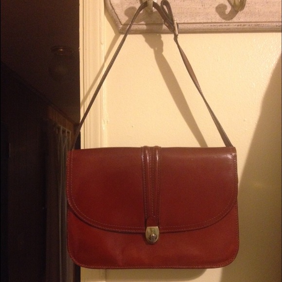 Vintage brooks brothers leather bag
